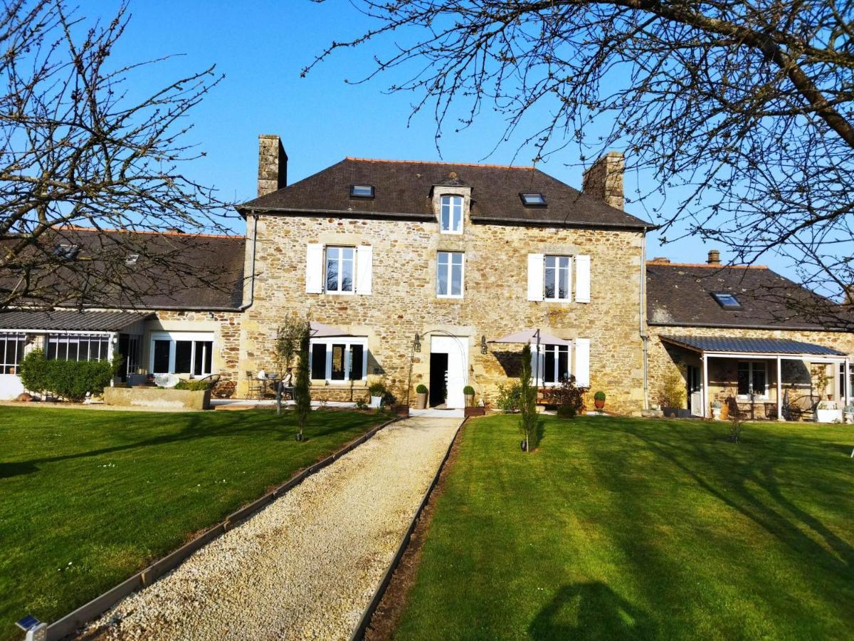 La Ménardière Tranquilitatis Chambre double petit déjeuner compris Corseul Exterior foto