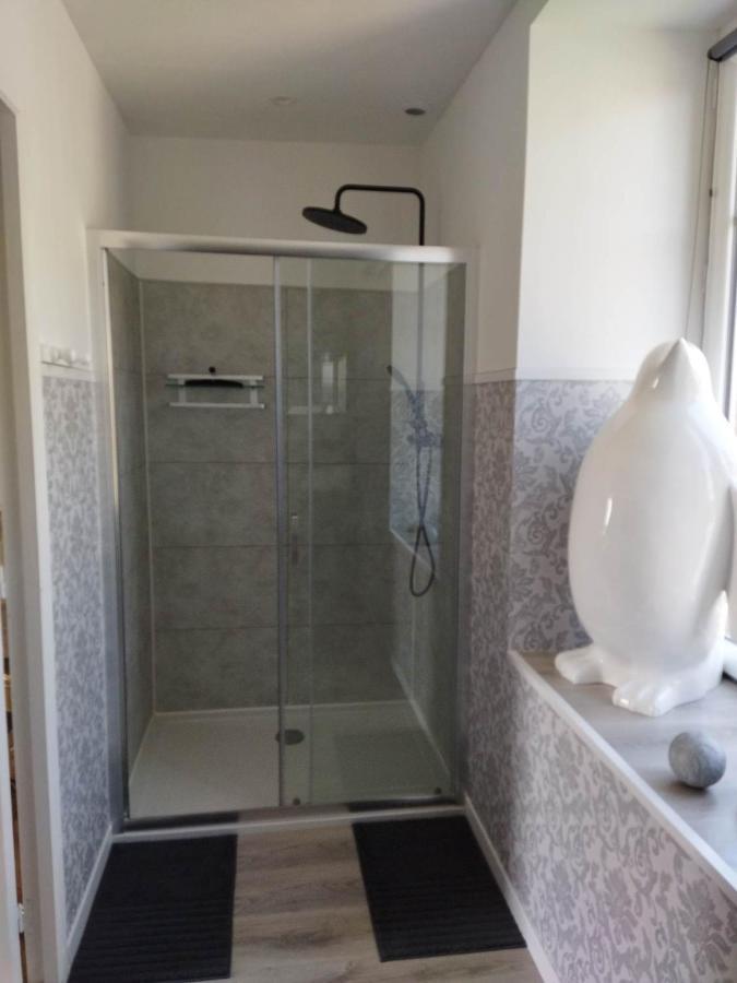 La Ménardière Tranquilitatis Chambre double petit déjeuner compris Corseul Exterior foto