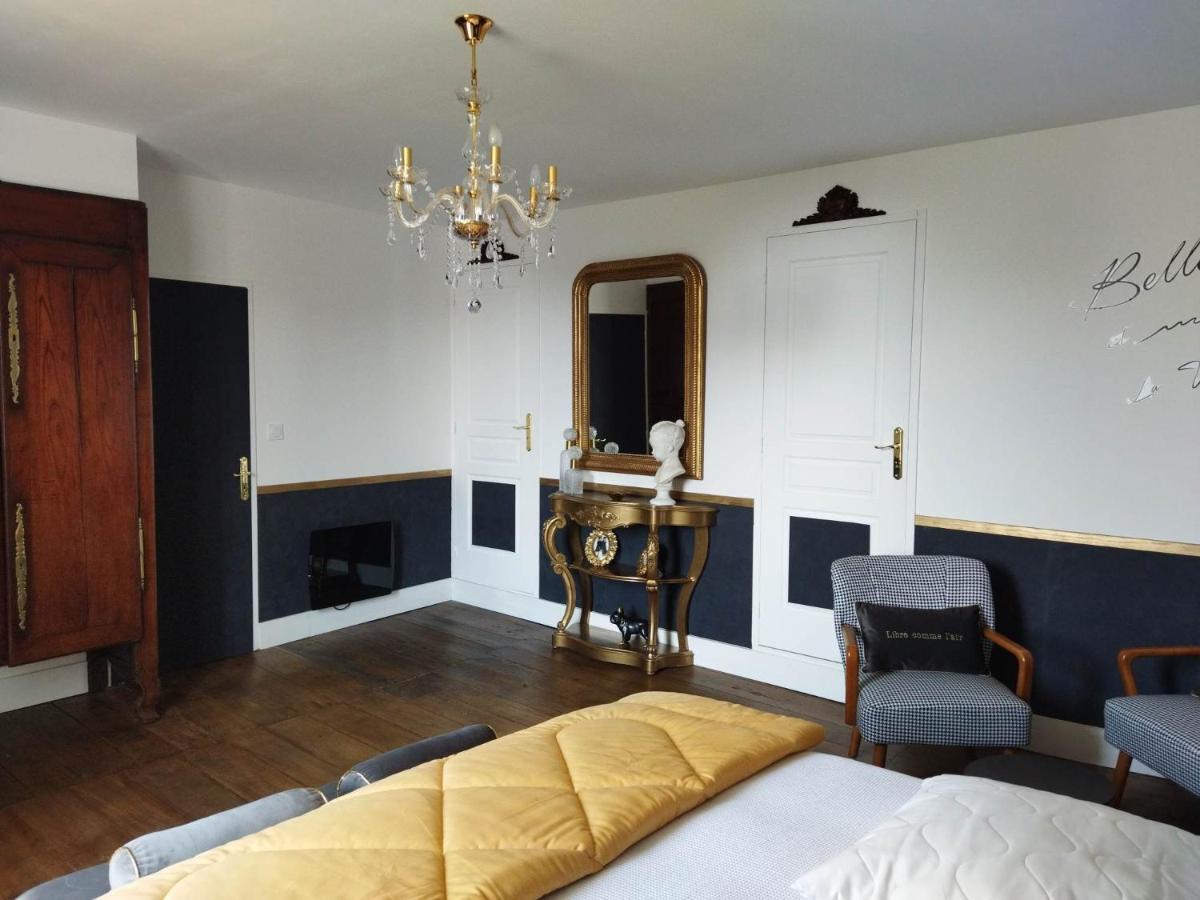 La Ménardière Tranquilitatis Chambre double petit déjeuner compris Corseul Exterior foto