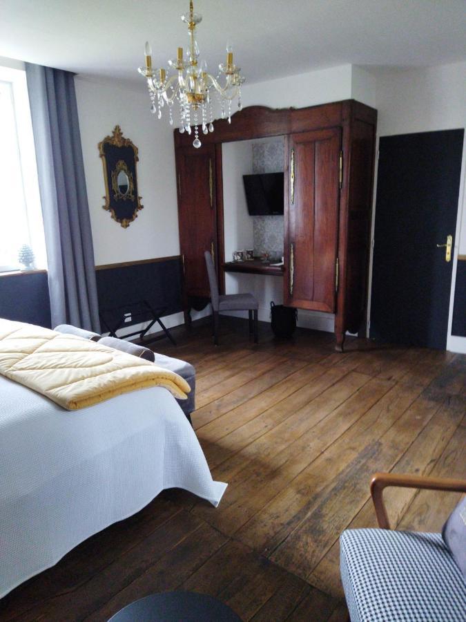 La Ménardière Tranquilitatis Chambre double petit déjeuner compris Corseul Exterior foto